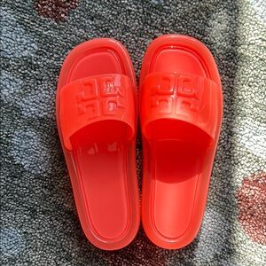 Tory Burch “fluorescent pink” bubble jelly slides NWT